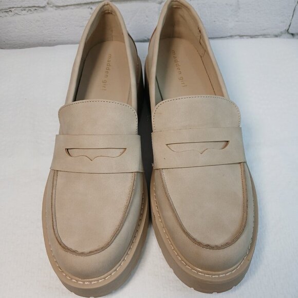 WOMENS MADDEN GIRL SUEDE PLATFORM PENNY LOAFERS CREAM COLOR NWOT SIZE 10 - Picture 8 of 9